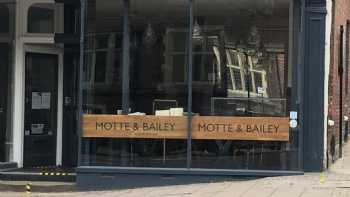 Motte & Bailey Cafe