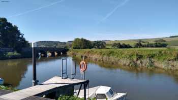 Riverside Tea Rooms