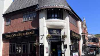 The College Arms - JD Wetherspoon