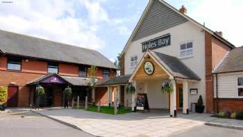 Premier Inn Poole Centre (Holes Bay) hotel