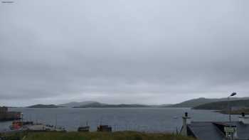 Hebridean Toffee factory and The Deck cafe 