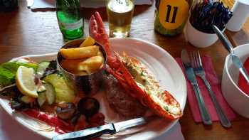 The Lobster Pot 