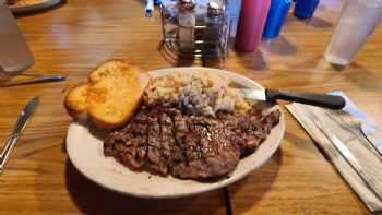 The Lone Star Ranch House 