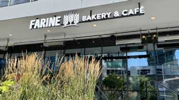 Farine Bakery & Café 