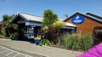 Duke's Seafood 