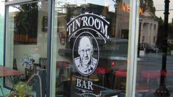 Tin Room Bar & Restaurant 