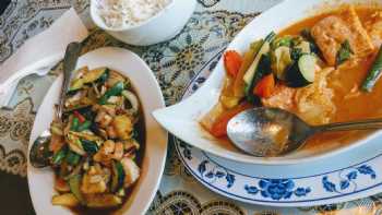 Camas Thai Cuisine 