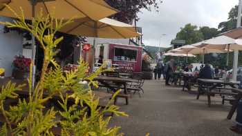 Loch Ness Craft Bar & Food Truck 