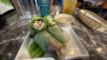 Pho House Cafe & Deli 