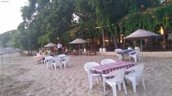 Çuğra ÇINARALTI beach Restoran