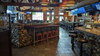 Claim Jumper Steakhouse & Bar - Tukwila, WA