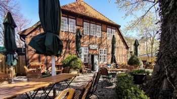 Kontraste Galerierestaurant, Biergarten & Hotel