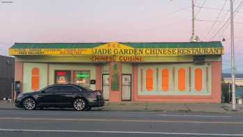 Jade Garden Chinese Restaurant & Lounge