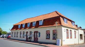 Hotel Das Brückenhaus - Schlafen Am Hafen