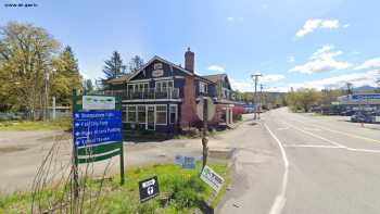 The Roadhouse Inn