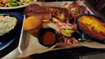 Famous Dave's Bar-B-Que