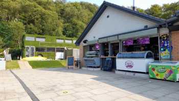 Fintry Bay Patio & Restaurant 