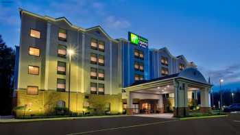 Holiday Inn Express & Suites Dover