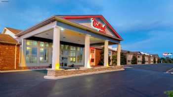 Red Roof Inn & Suites Wilmington – New Castle