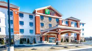 Holiday Inn Express & Suites Elkton - University Area, an IHG Hotel