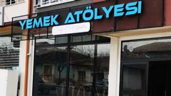 YEMEK ATÖLYESİ CHEF MUTFAKTA