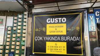 Gusto Burger & Pizza