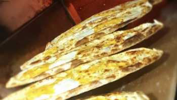 Damak Pide