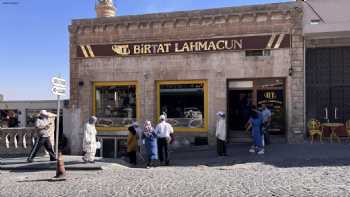 BirTat Lahmacun