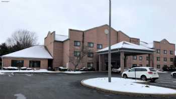 Red Roof Inn & Suites Chestertown