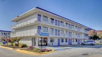 Motel 6 Capitol Heights, MD - Washington