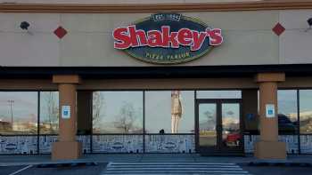 Shakey's Pizza Parlor