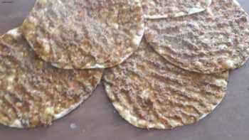 Lezzet pide lahmacun