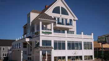 McGuirk's Ocean View Hotel