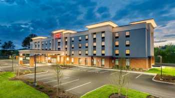 Hampton Inn & Suites Kittery