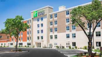 Holiday Inn Express Chelmsford, an IHG Hotel