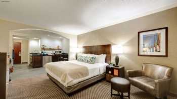 The Garrison Hotel & Suites Dover-Durham, Ascend Hotel Collection