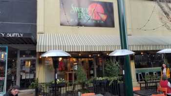 Sweet Basil Pizzeria