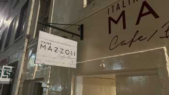 MAZZOLI Cafe / Bar 