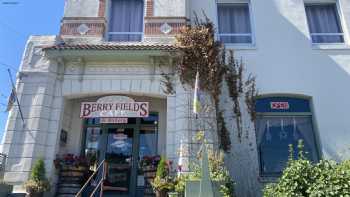 Berry Fields Cafe