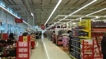 Tesco Superstore 