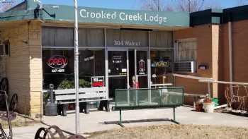 Crooked Creek Lodge