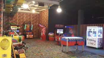 Mekan Bowling Cafe & Restoran