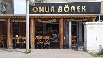 Onur Börek