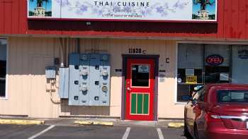 Erawan Sports Bar & Grill Thai Cuisine