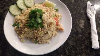 Erawan Sports Bar & Grill Thai Cuisine