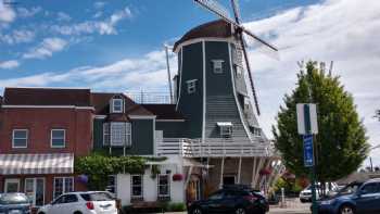 Lynden Dutch Bakery