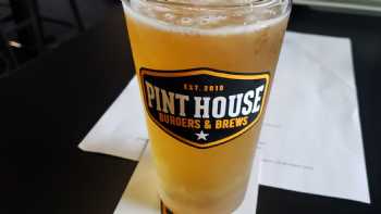 Pint House Burgers & Brews