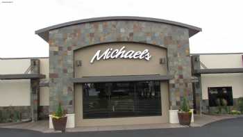 Michael's on the Lake