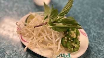 Pho Tai