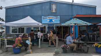 Blue Moose Cafe